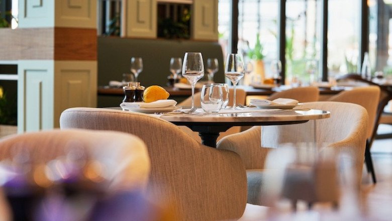 THIS DAZZLING RESTAURANT TRULY EVOKES FLAVORS FROM THE MEDITERRANEAN