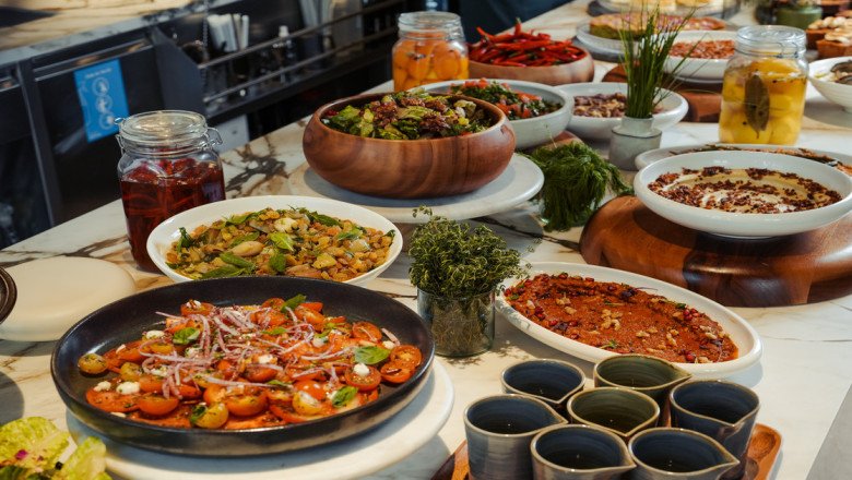 Levantine-inspired eatery Tahini opens at One Central