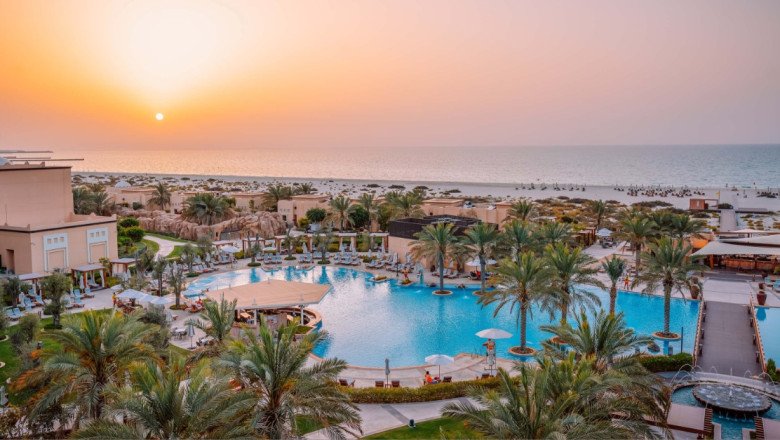 Saadiyat Rotana Resort & Villas is the place to be this summer