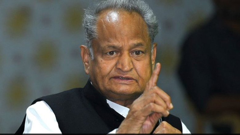 Gehlot sacks minister for criticism of govt