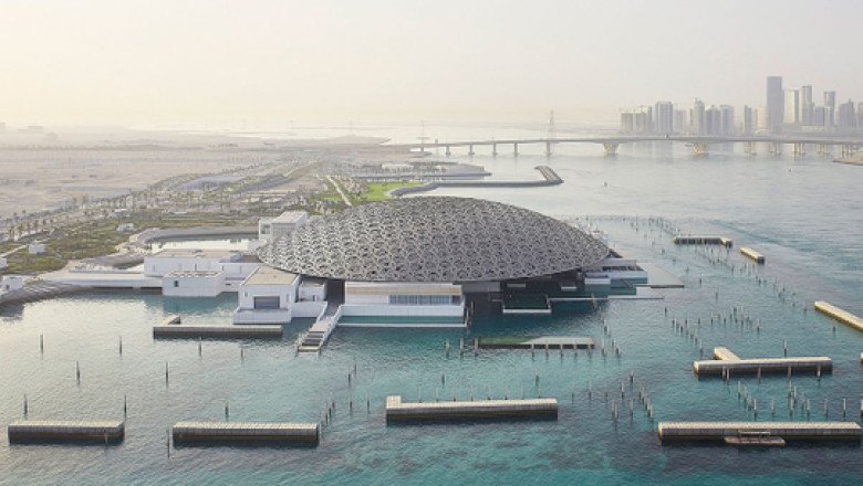 Revealed: Louvre Abu Dhabi Art Here 2023 jury