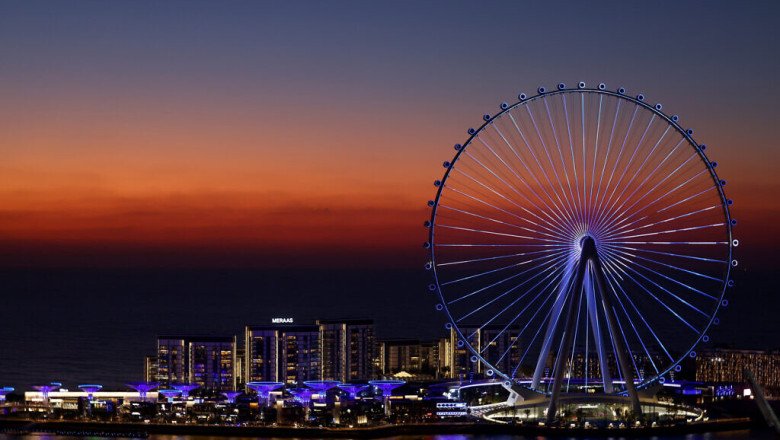 Mystery in Dubai as mega-wheel stays closed for over a year