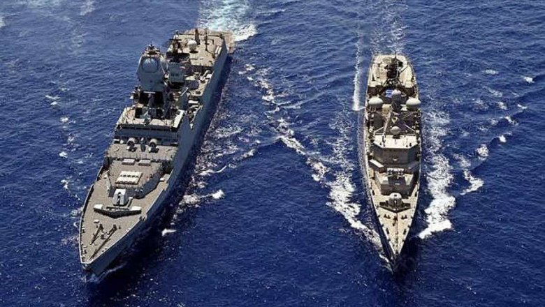 Navies of India, UAE carry out military exercise