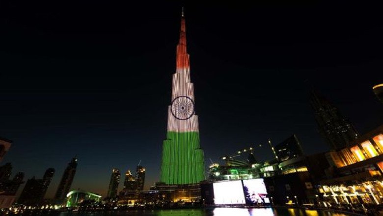 “Burj Khalifa Aglow with Indian Flag Colors, Commemorating India’s 77th Independence Day in Dubai”