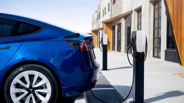 World EV Day: Past, Present & Future Of Electric Vehicles: A Journey From 10KM to 1,000KM Range