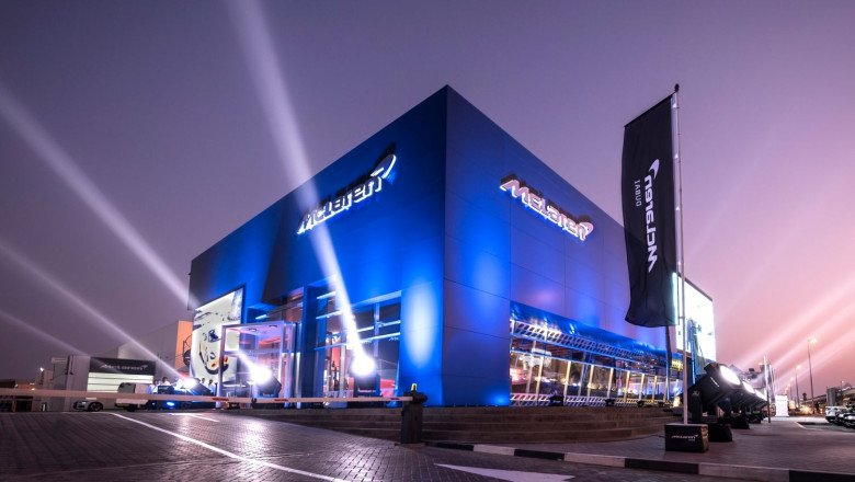 McLaren Opens The World’s Largest Showroom In Dubai: Displays 750S & Artura