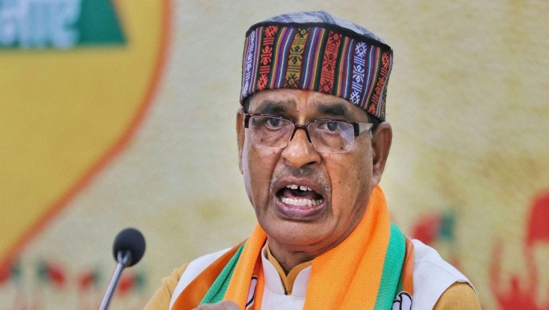 Chouhan’s war of words with Priyanka, Kamal Nath