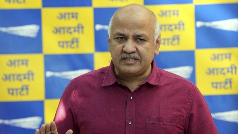 Sisodia moves SC seeking review of order denying bail