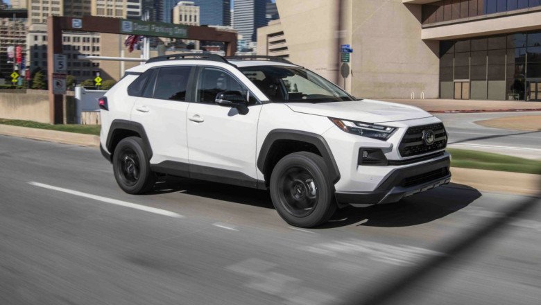Toyota RAV4 Review — Affordable Daily-Drive & Adventure-Ready SUV