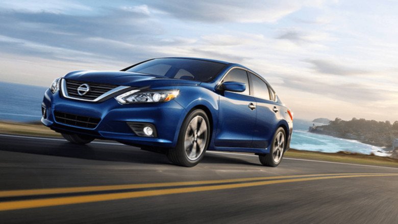 Nissan Altima Review — Affordable & Reliable Japanese Mid-Size Sedan