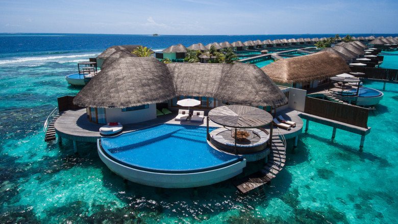 W Hotel And Resort Maldives sees 32% increase in booking enquiries from TheMaldives.co.uk