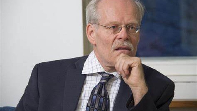Swedish Central Bank Chief Seeks to Curb Bitcoin’s Influence