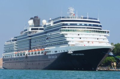 2 crew members die aboard Holland America Line cruise ship in the Bahamas