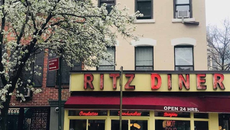 Explore New York City Like a Local: 10 Must-Visit Places in Manhattan