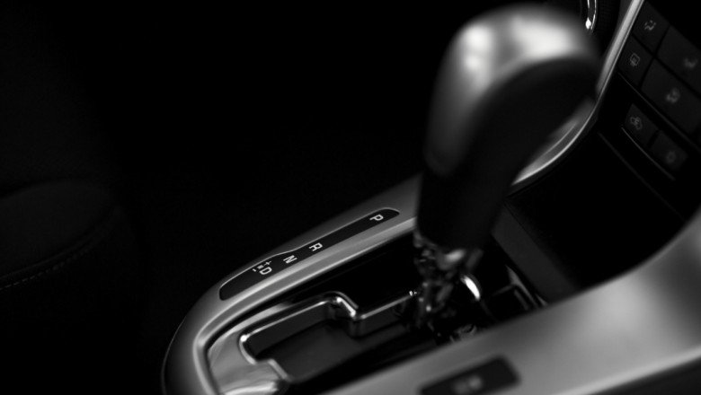 Automatic Gearbox Problems: Here Is A Detailed Guide On Symptoms, Causes & Fixes