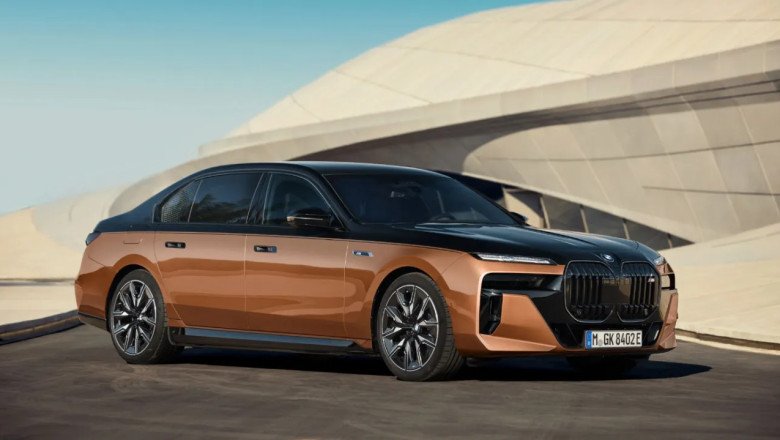 Top 10 Best Longest Range EVs In The World: Perfect For Cross-Country Green Expeditions