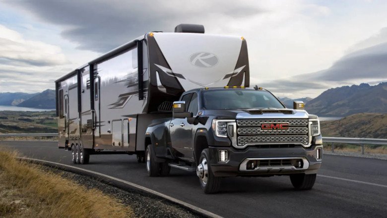 Top 5 Cars With The Largest Fuel Tank Capacity — Part 2