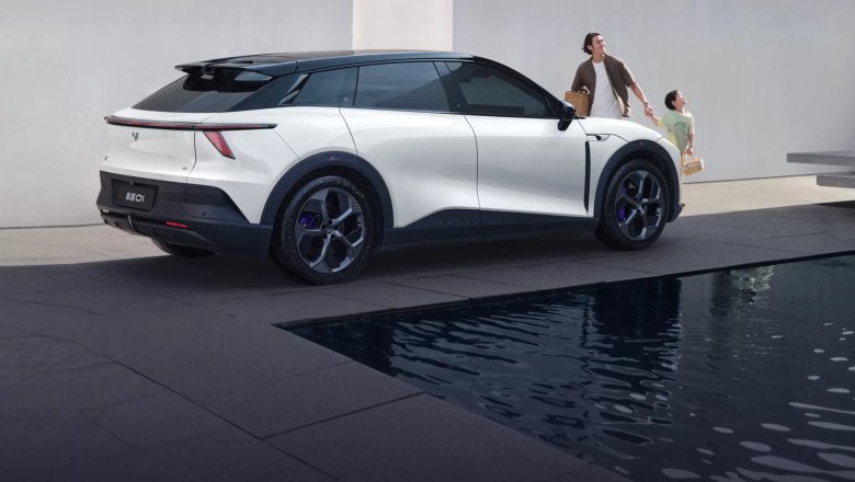 Jidu 01 Max — Top Things To Know About The Award-Winning Chinese EV