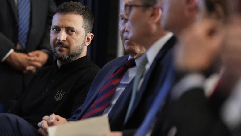 Facing GOP attacks, Zelenskyy looks to sell White House on victory
