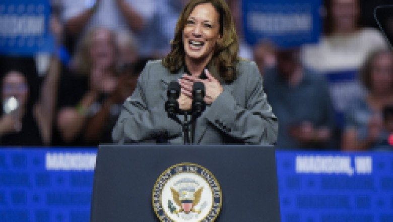 Harris Delivering the Kind of Vibes Progressives Hope For