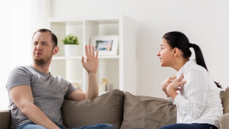 17 Signs Of Emotional Invalidation In Your Relationship