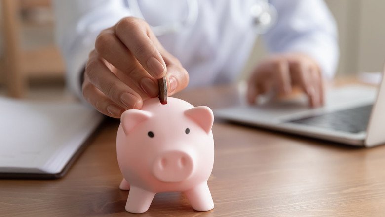 Financial Vital Signs: Your Year-End Money Health Guide