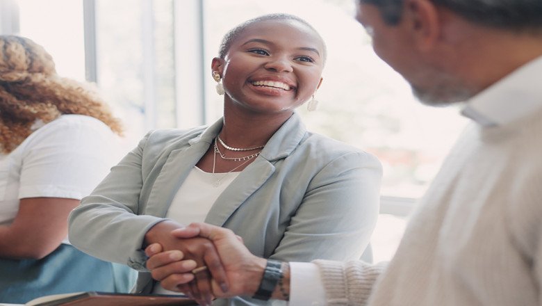 Leveraging Social Media For Professional Growth: Do’s And Don’ts