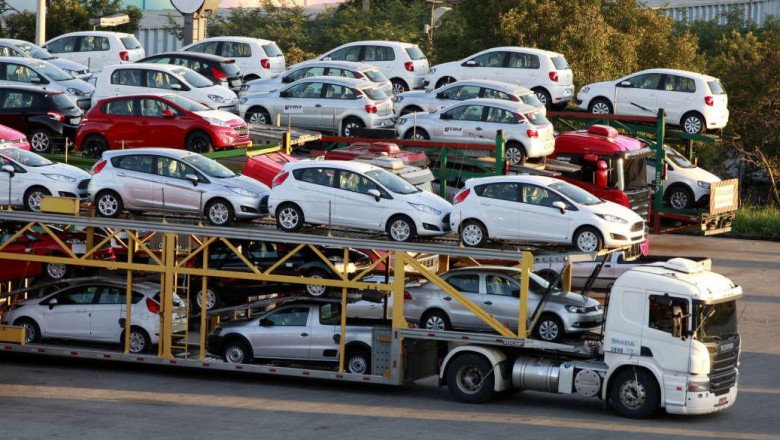 How To Import A Car Into The UAE
