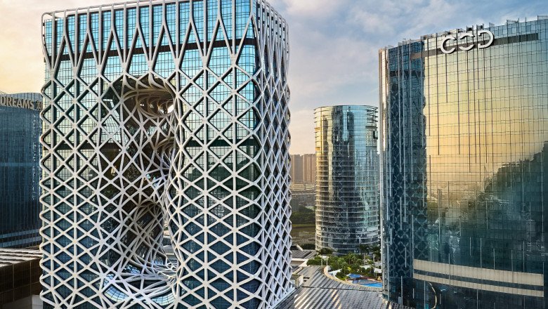 Melco leads with the most Five-Star awards in Macau and Asia in the 2025 Forbes Travel Guide