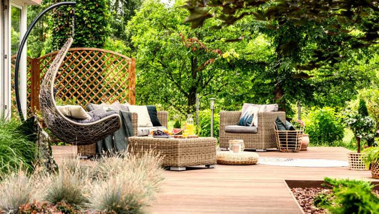 9 Great Ways to Upgrade Your Yard for Spring