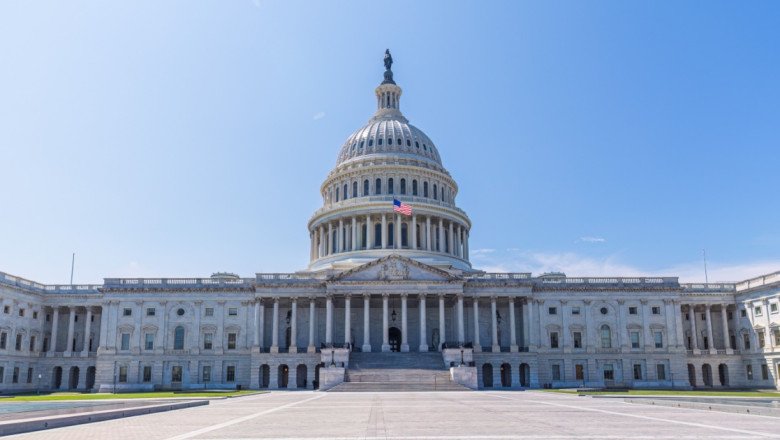 How to Seamlessly Shift from a Government Job to the Private Sector