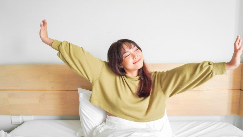 Stop Hitting the Snooze Button and Have a More Productive Day, With These Expert Tips