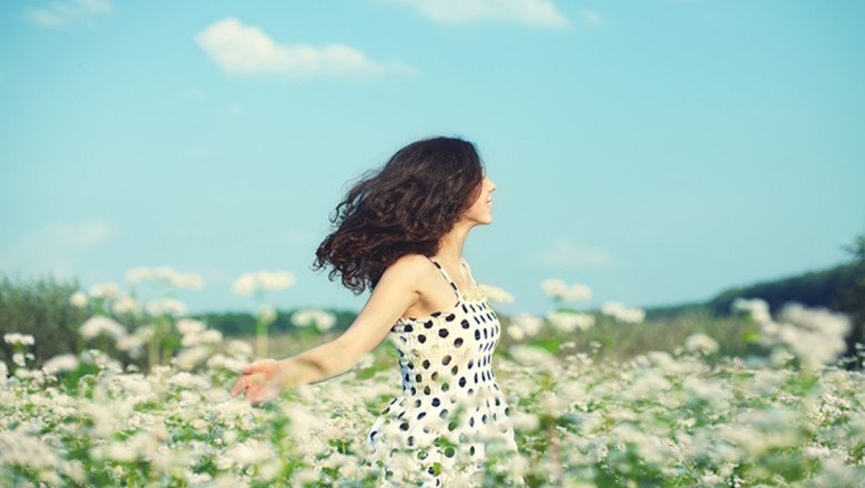 50 Motivational April Quotes to Celebrate Springtime