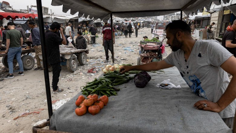 $25 Butter and $40 Eggs: The Search for Food in Gaza