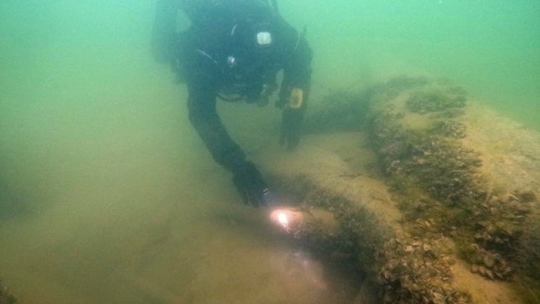 Fisherman discovers historic shipwreck in the fog in Lake Michigan: “It sat there for over 100 years”