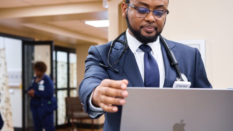 Apple products transform care at Emory Healthcare