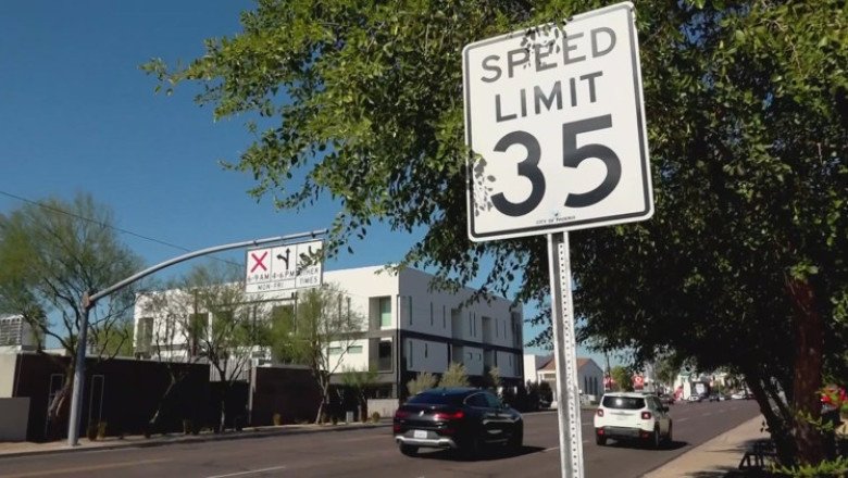 Phoenix city council rejects petition against reverse lanes