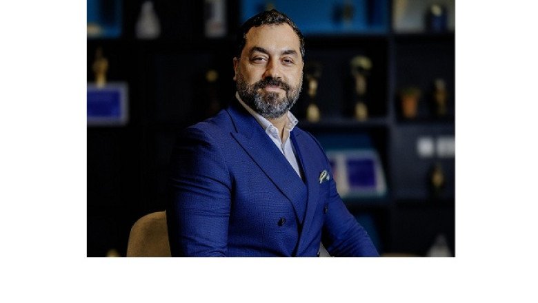 Roger D Nader – General Manager, Edge Creekside Hotel Leading hospitality with precision, passion, and a vision for tomorrow Every great hotel tells a story—