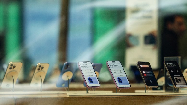 Trump Threatens Apple With 25% Tariff on iPhones. Here’s How Consumers Could Be Impacted