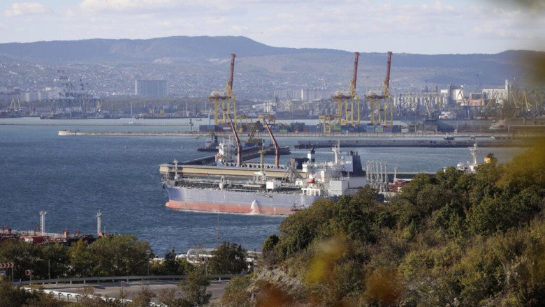 EU and UK slap new sanctions on Russian ‘shadow fleet’ illicitly transporting oil