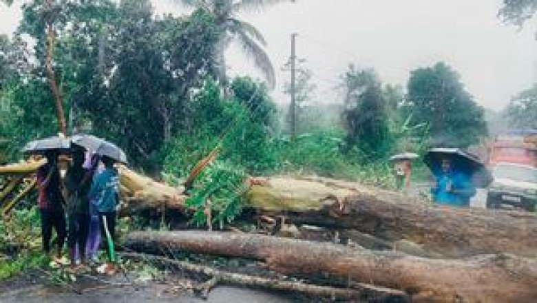 Heavy rains lash parts of Kodagu and Mysuru region, normal life thrown out of gear