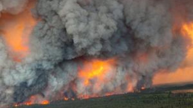 Cooler weather and light rain helping some provinces in battle against wildfires