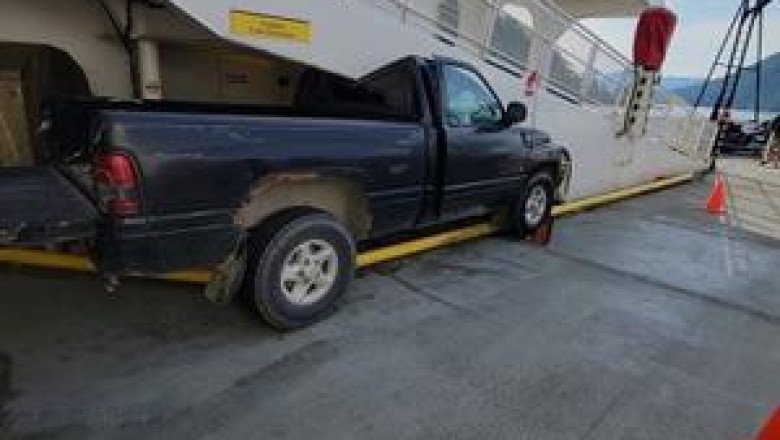 Malfunctioning brakes suspected in B.C. ferry truck crash that delayed Friday sailing