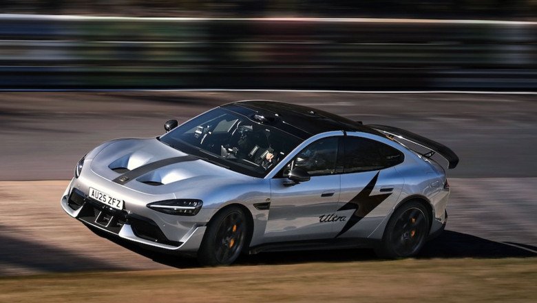 Xiaomi SU7 Ultra Beats Rimac Nevera & Porsche Taycan Turbo GT, Obliterates Nürburgring EV Lap Record