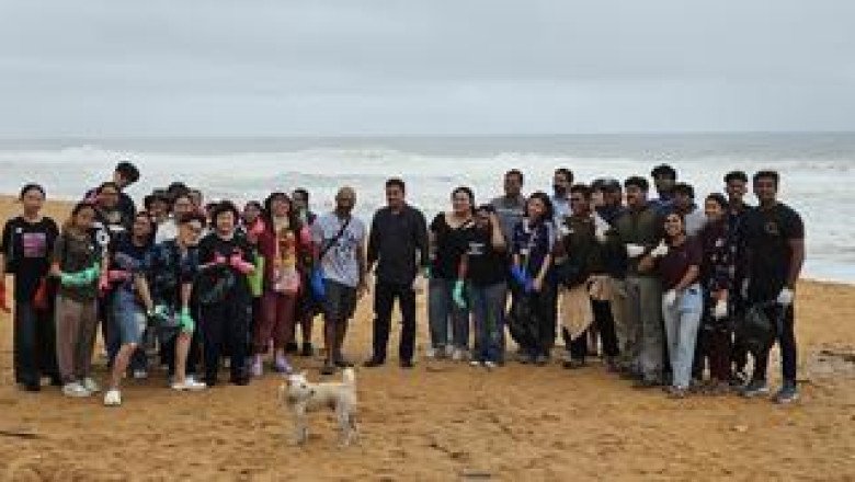 St. Xavier’s College organises beach clean-up with college students from Singapore