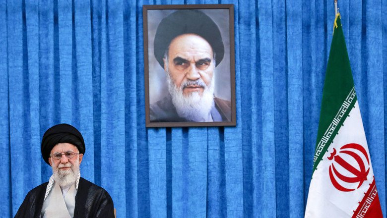 The Issues With Calling for a Regime Change in Iran