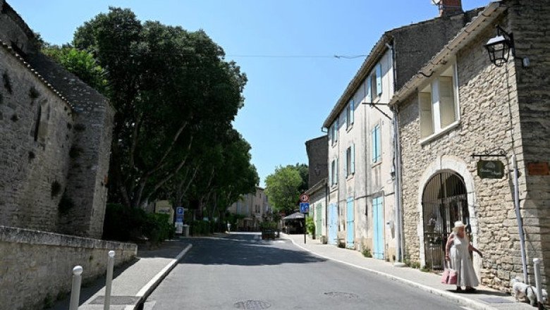 Bride shot dead, 13-year-old wounded by masked gunmen at wedding party in France