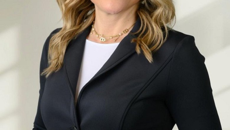 Opportunity for Female Financial Advisors