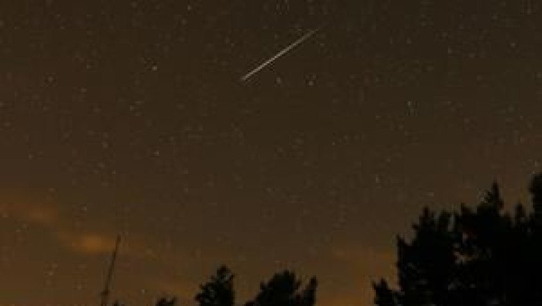 Double meteor shower to light up night sky this week. Here's how to see it in Toronto