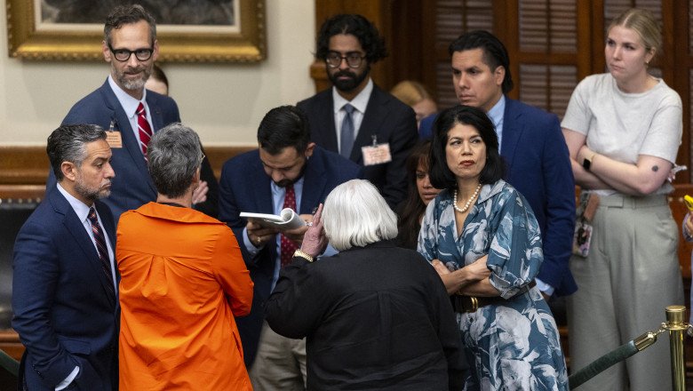 The redistricting war between Texas and California is about to jolt the midterms